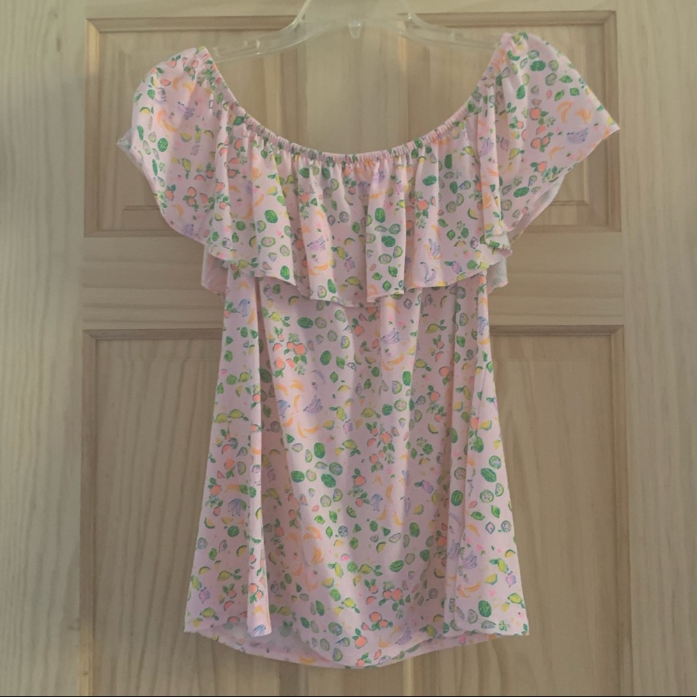 Lilly Pulitzer La Fortuna top medium EUC like new